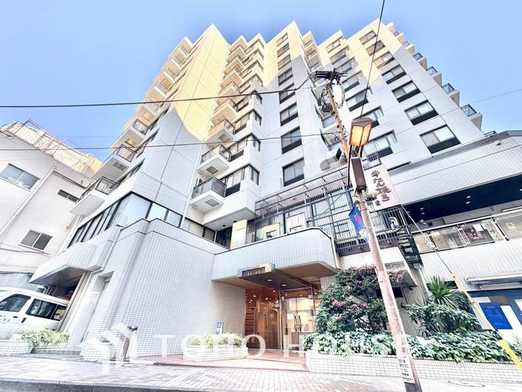 バルコニー 【BALCONY】◆Open new door◆扉の向こうには青空が広がっている。