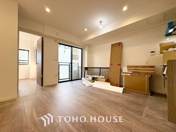 内装 【LIVING】◆煌びやか◆愛おしい家族との団欒の時間をより一層幸せなものに感じさせる煌びやかなLDK。輝かしい毎日が待っています。