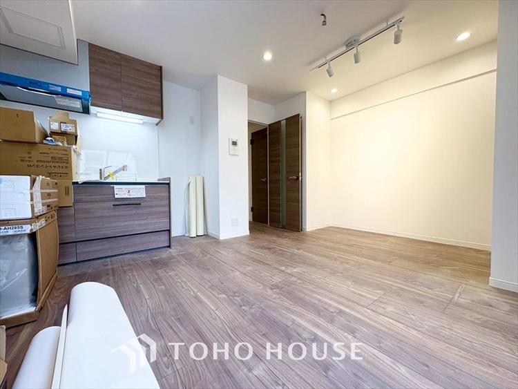 内装 【LIVING】◆Sunshine◆光が燦々と入り、いるだけで気持ちいい。「開放的でゆとりあるお部屋です。」