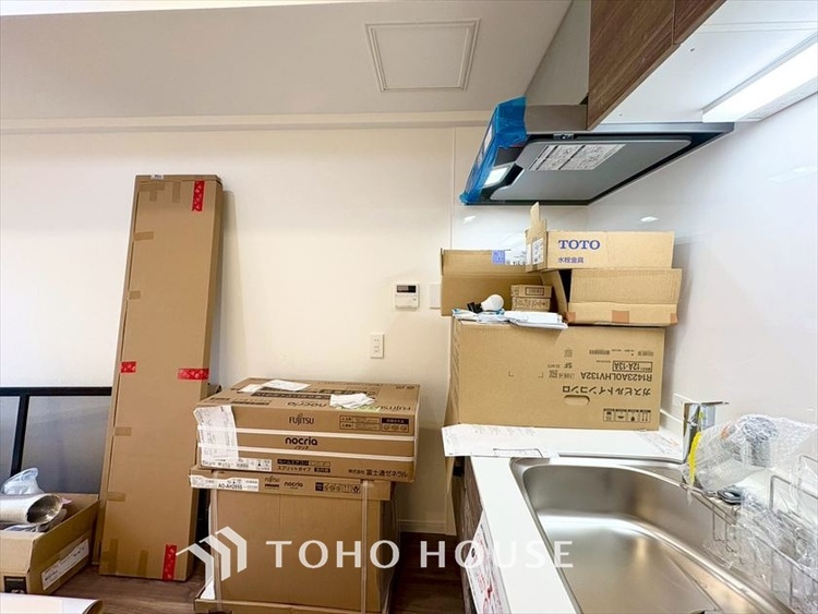 キッチン 【KITCHEN】◆家族のおはよう◆の声を笑顔で迎えてあげられるシステムキッチン。朝ごはんが楽しみでちょっと早起きしたくなるんです。