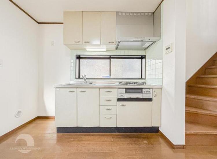 キッチン 【キッチン】入居時から気持ちよくお使いいただけます。 