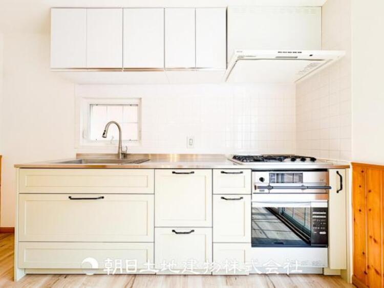 キッチン 毎日使う場所だからこそ、ストレスなく使えて、スムーズな家事ができる空間になっております。