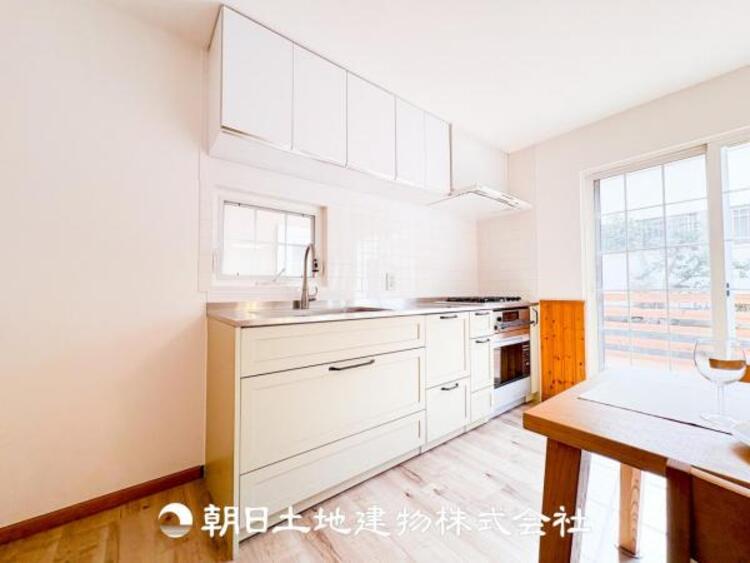 キッチン 快適な日常を支える機能性と強さがひとつになった自慢のキッチンです。