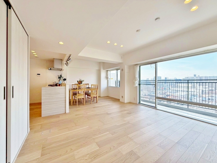 居間 ひとつひとつの空間に宿した機能性、そして美意識。