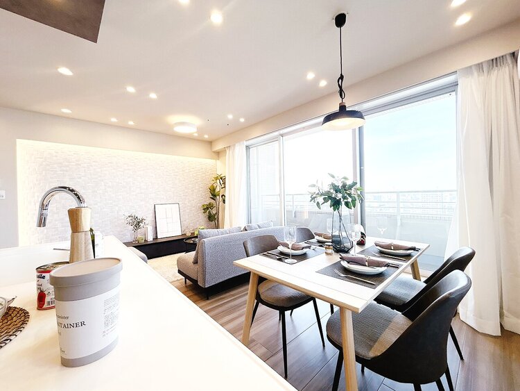 居間 「空間が織り成すひとつ先の住み心地」を演出します。