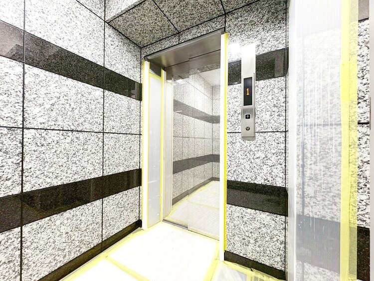 その他 エレベーターの管理も、きちんと行き届いてます。