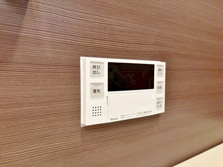 設備 見やすい画面で操作しやすい給湯パネルです。