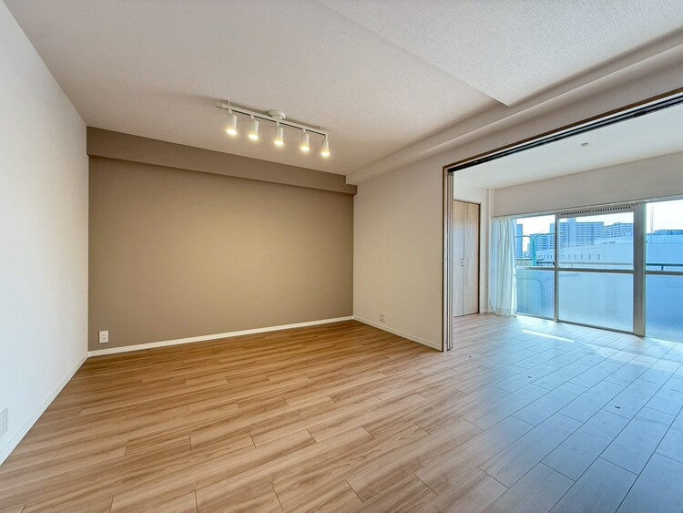 居間 快適に過ごす毎日を求めて、暮らしの中でご自身の「マイホーム」に創り上げてください。