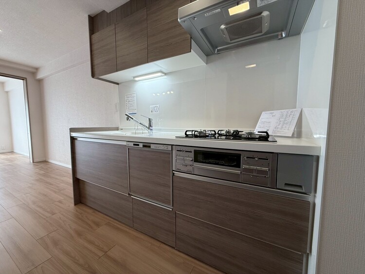 キッチン 洗練されたスタイリッシュなデザイン性と使いやすさを備えた仕様。