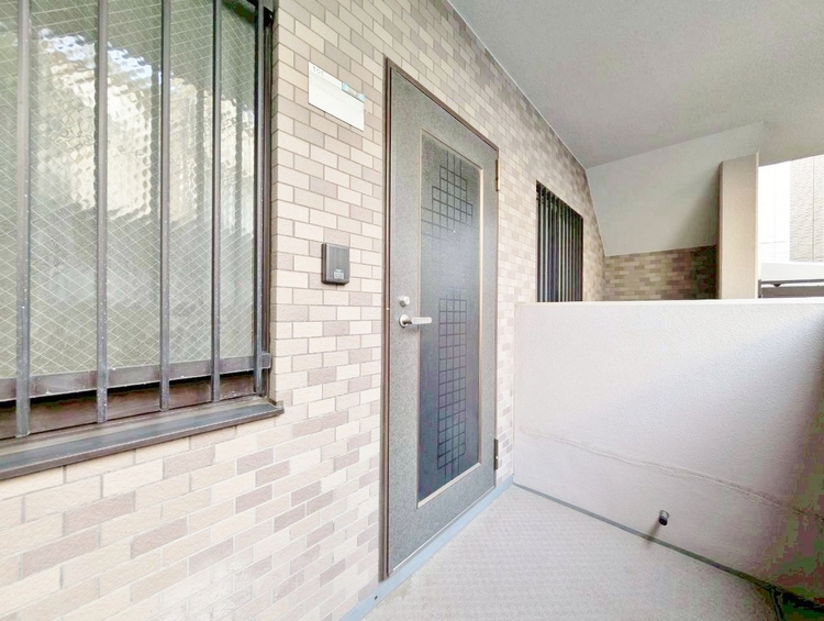 玄関 玄関を開ければ、そこは安らぎのご自宅。