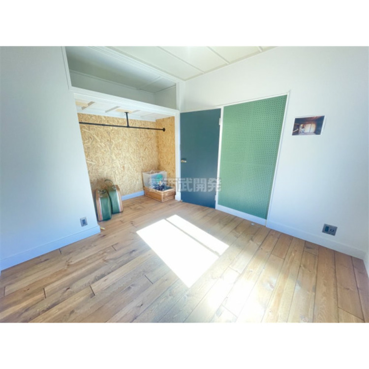 内装 たっぷりの収納スペースで快適に暮らせそうですね