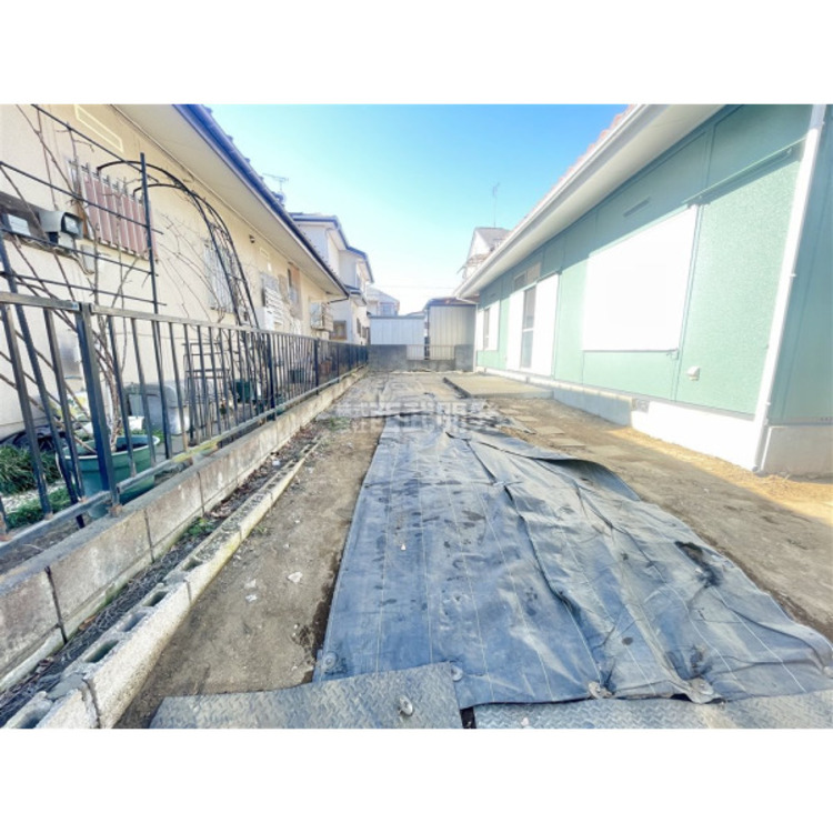 外観 駐車場もゆとりのある幅で楽々駐車