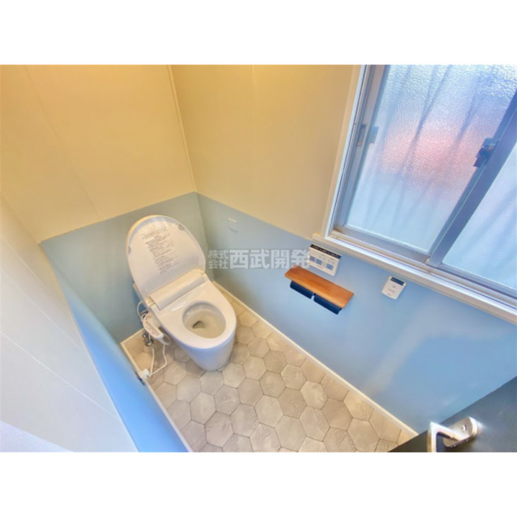 トイレ 温水洗浄便座付のトイレで毎日清潔・快適