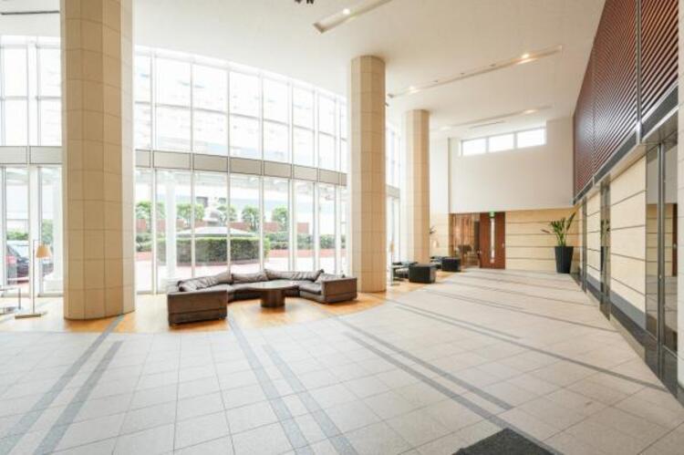 その他 高級感あふれるロビー。