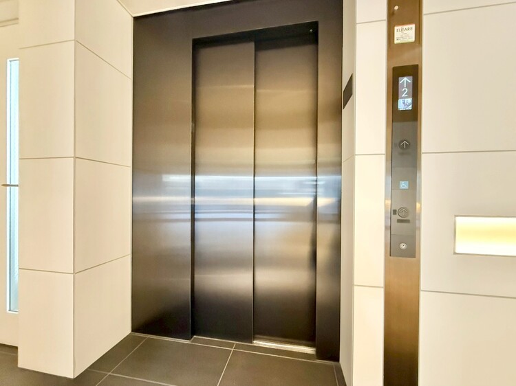 その他 エレベーター完備のため荷物が多くなっても安心。