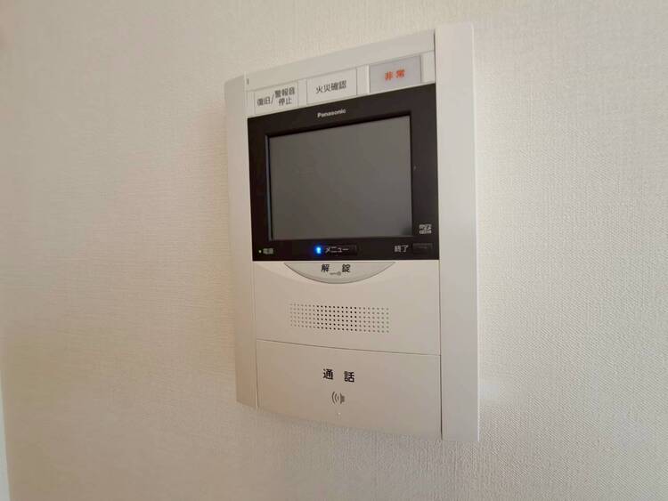 その他 誰が来てもわかる様にモニター付きインターホンを設置。
