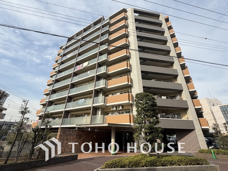 外観 〜最上階三方角部屋につき陽当たり・眺望良好〜大切なペットと暮らすリフォーム4LDK〜