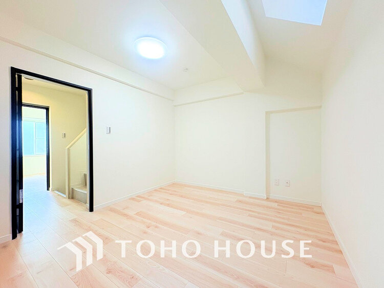 内装 1日の疲れを癒し、心地よく寛げるようゆったりとした広さをしています