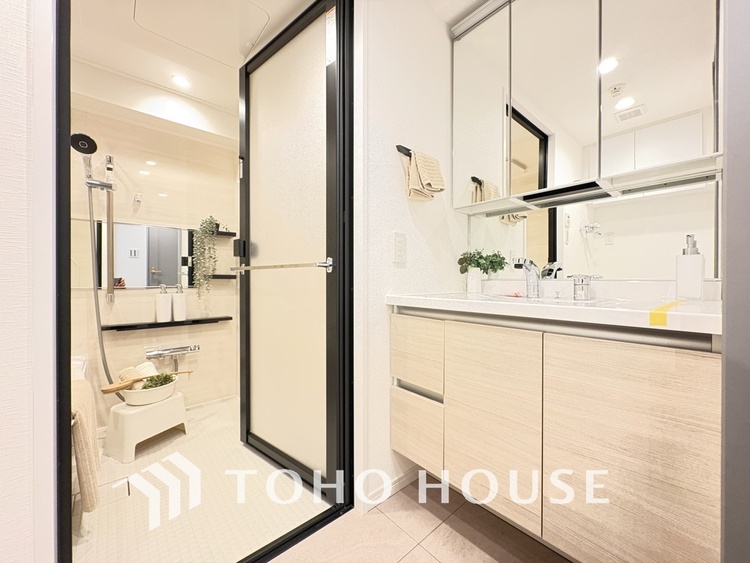 洗面 清潔感のある洗面室