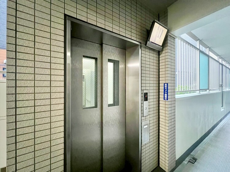 その他 エレベーター完備のため荷物が多くなっても安心。