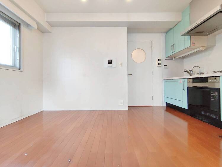 居間 シンプルな内装と偏り過ぎないデザインで統一しました。