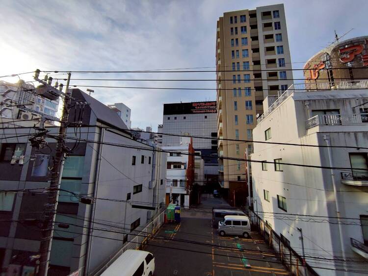 バルコニー 陽当たり・通風・開放感に恵まれた環境です。