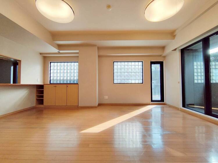 居間 快適に・伸びやかに。心の潤いを求める方々へ。