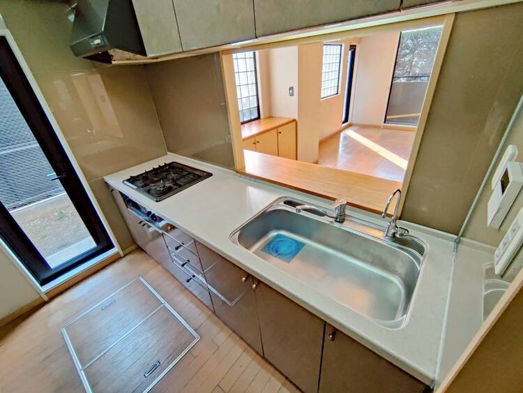 キッチン 開放感のあるキッチンスペース。調理をしながら、会話も弾みそうですね。