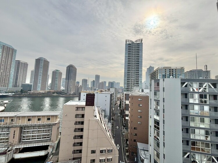 その他 眺望や窓からの景色が良いと、家で過ごす時間も快適です。