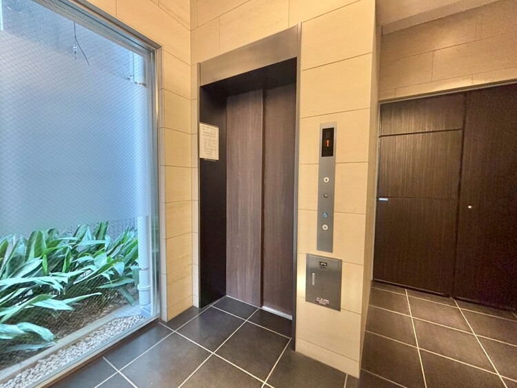 その他 エレベーター完備のため荷物が多くなっても安心。