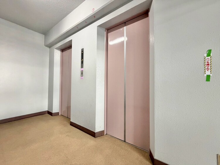 その他 エレベーター完備のため荷物が多くなっても安心。