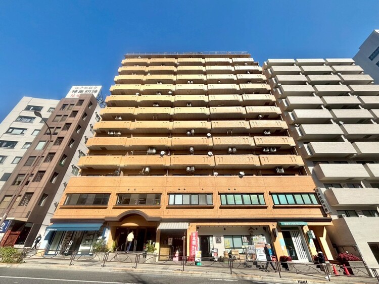 その他 飽きのこないシンプルモダンな外観です。