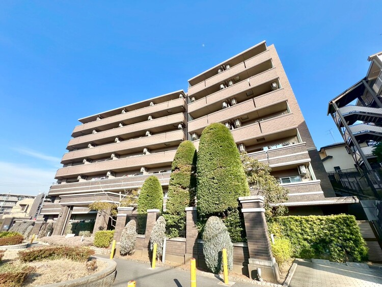 その他 飽きのこないシンプルモダンな外観です。