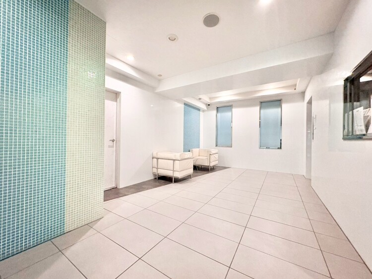 その他 館内は静寂な中が保たれており、管理が行き届いている印象を受けました。