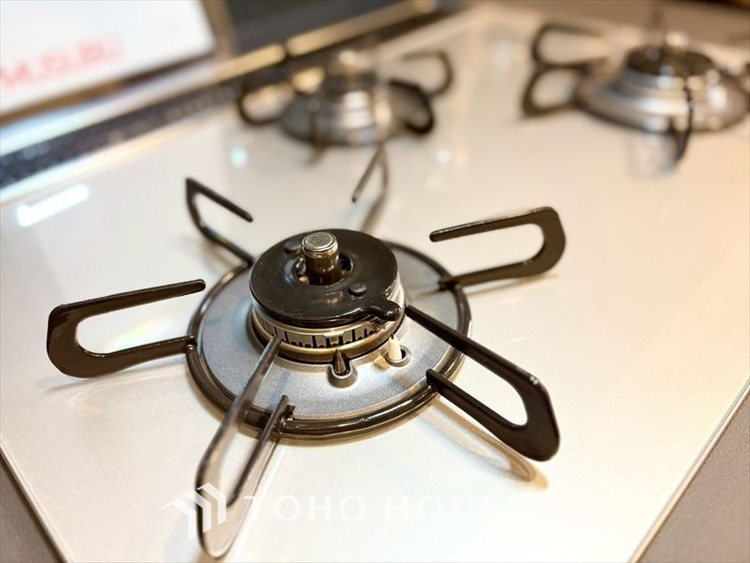 キッチン 【KITCHEN】◆家族のおはよう◆の声を笑顔で迎えてあげられるシステムキッチン。朝ごはんが楽しみでちょっと早起きしたくなるんです。