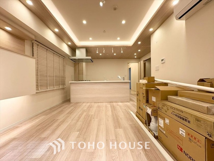 内装 現在改装中◆眩い◆光が燦々と入り、家族の笑顔を照らす。「いつまでも続いて」と願う夢のような毎日がここにある。