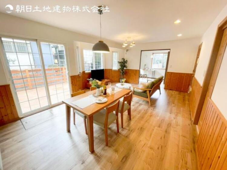 居間 すぐの見学や資料請求などお気軽にお問い合わせお待ちしております