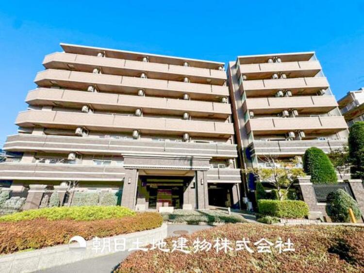 外観 【外観写真】その家から感じられる、気品・上質・重厚感・極細やかさ、そのすべては見た者に安らぎを与える特別な空間です。ここに住むからこそ意味がある。すべての（始まり）をここから迎えましょう。