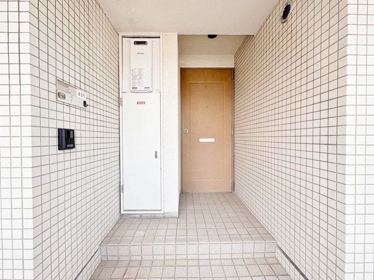 玄関 玄関を開ければ、そこは安らぎのご自宅。