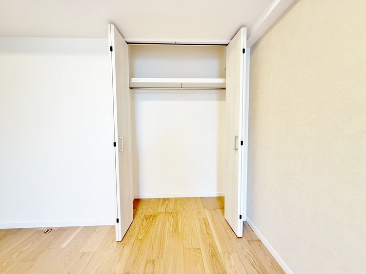 収納 居室にはクローゼットがあり、荷物もスッキリ収納して快適にお過ごしいただけます。