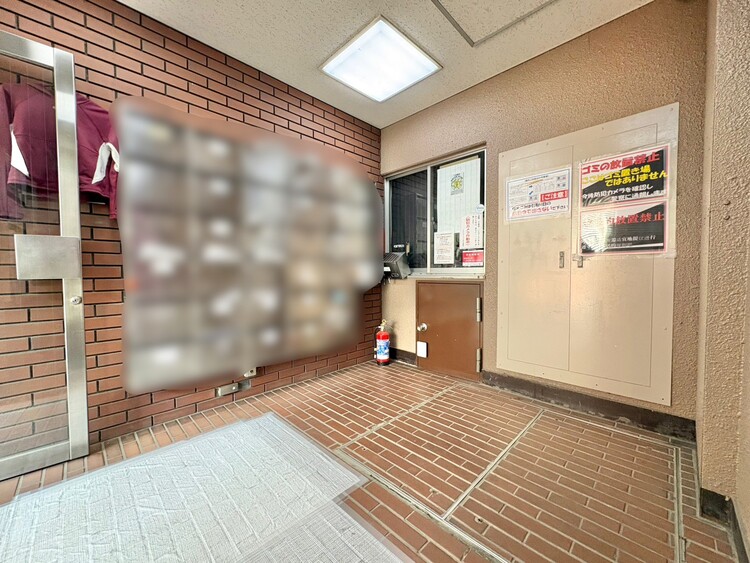 エントランス エントランスは、毎日の行き帰りで使う大事な空間です。