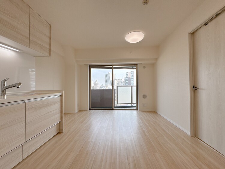 居間 快適に過ごす毎日を求めて、暮らしの中でご自身の「マイホーム」に創り上げてください。