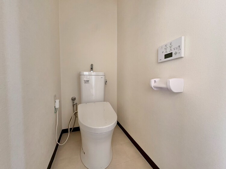 トイレ 暮らしの中のさりげないひとときの快適さにも、こだわりを、持って設備を配しております。