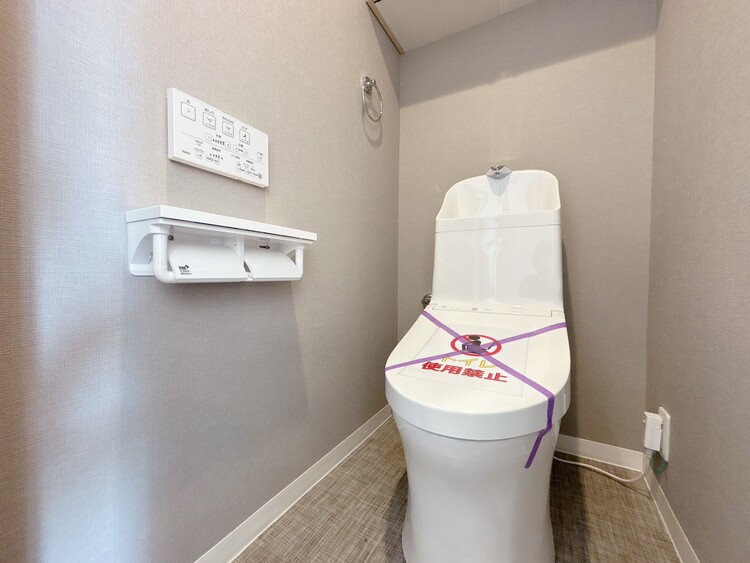 トイレ 暮らしの中のさりげないひとときの快適さにも、こだわりを、持って設備を配しております。