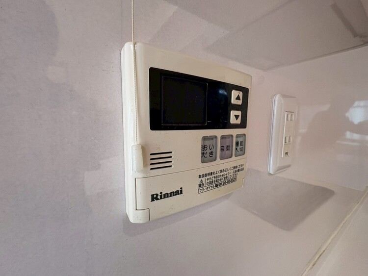 設備 見やすい画面で操作しやすい給湯パネルです。