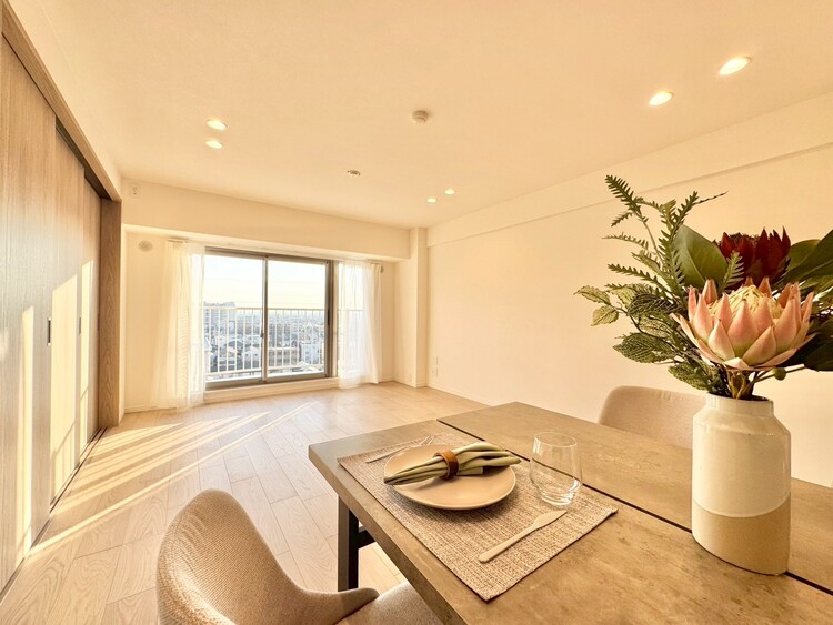 居間 過ごす時間が、たくさんの思い出として紡がれていく場所。