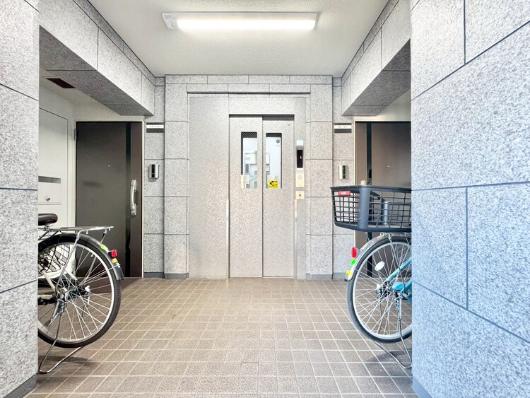 その他 エレベーターの管理も、きちんと行き届いてます。