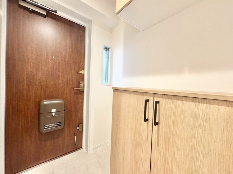 玄関 シューズボックスを完備した玄関です。