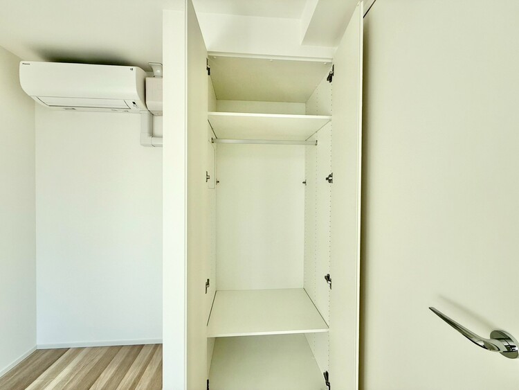 その他 家電やスーツケース、ストック品など何でも片付く嬉しい空間です。