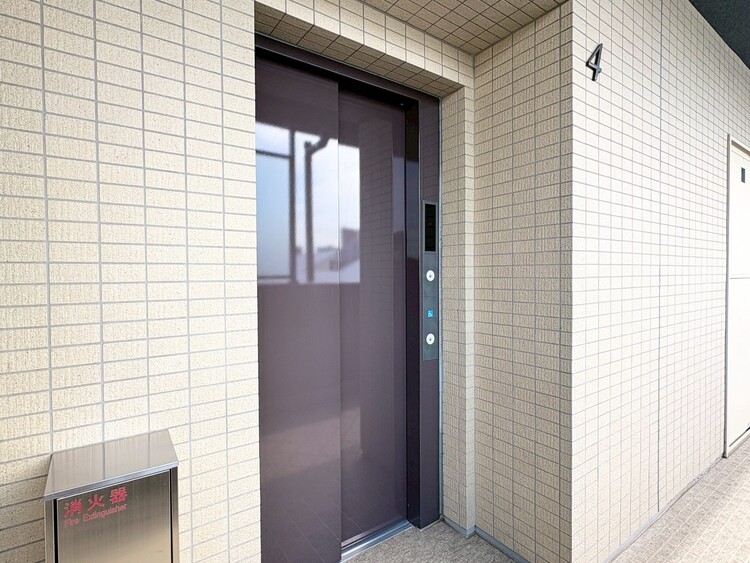 その他 エレベーター完備のため荷物が多くなっても安心。